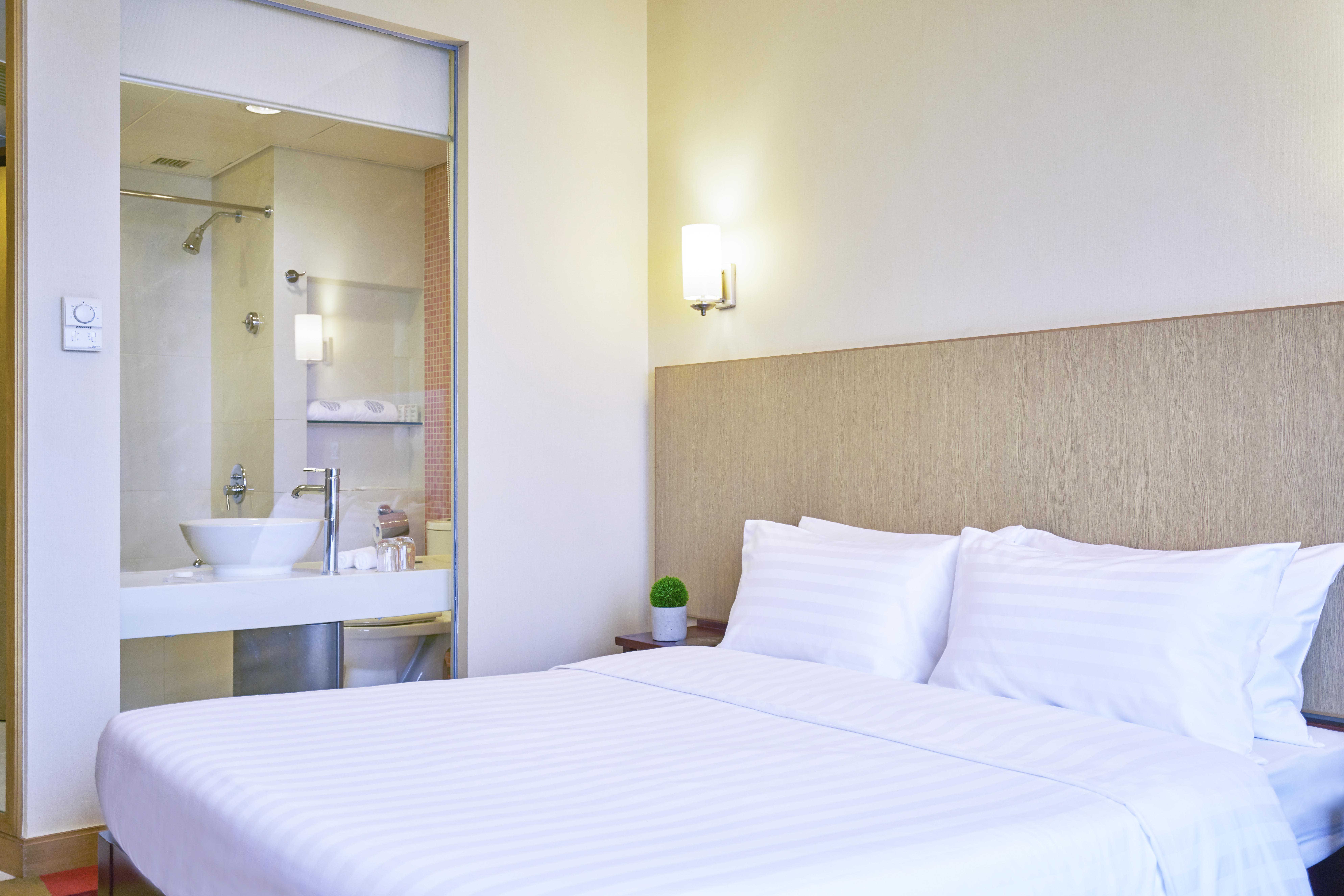 Hotel Cozi Harbour View Хонконг Екстериор снимка